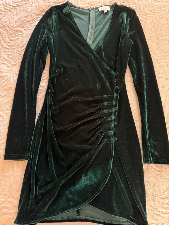 Aura Dresses & Skirts - Aura Emerald Green Velvet Wrap-Style Long Sleeve Dress